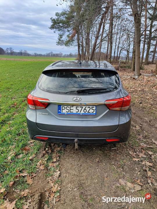 Sprzedam Hyundai i40 klimatyzacja