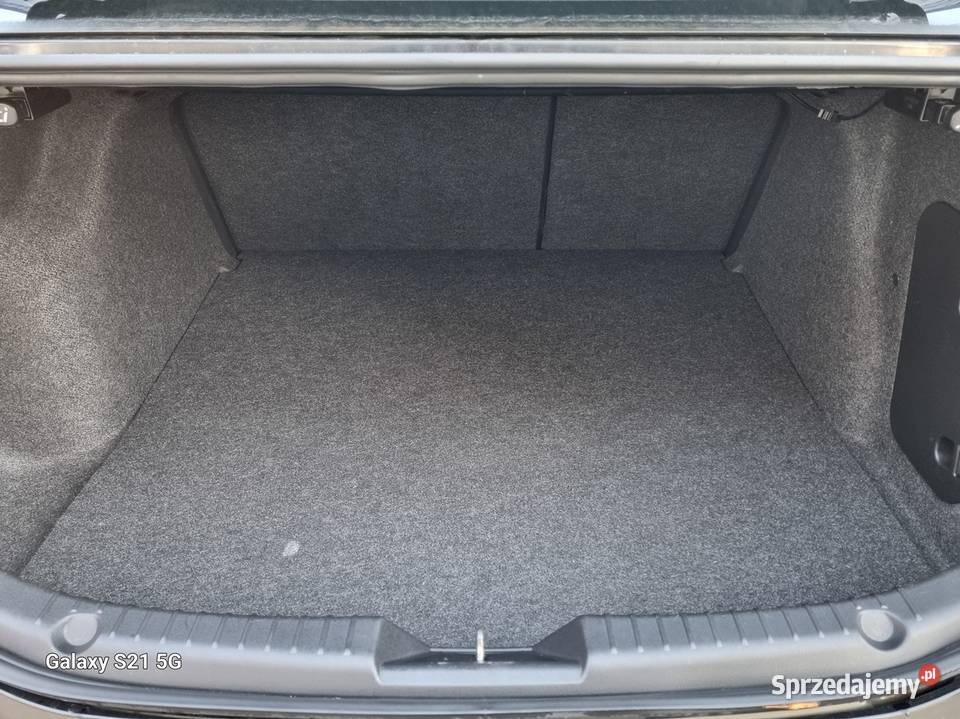 Mazda 3 20 120 nawigacja skóra ksenony alufelgi elektryczne szyby Płońsk sprzedam