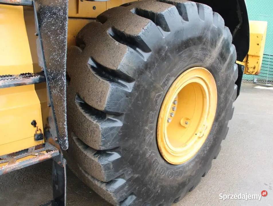 Ladowarka kolowa Caterpillar 972 M XE Rok produkcji 2018 Warszawa