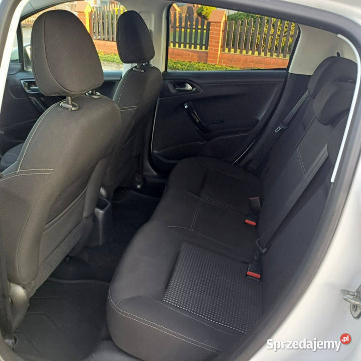 Peugeot 208 15 BlueHDi 102 Kamera Cofania isofix