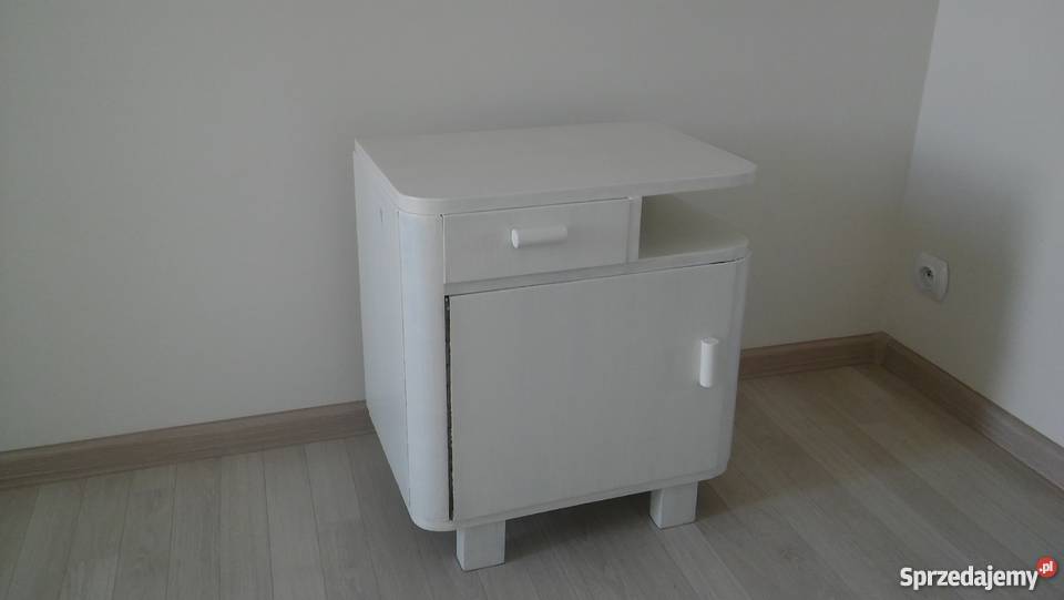 klasyczny kształt kultowa szafka polish look