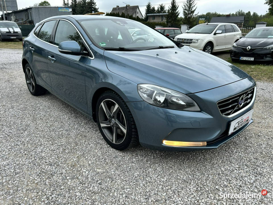 Volvo V40 D3 5 cylindrów II 2012 Nowe Iganie