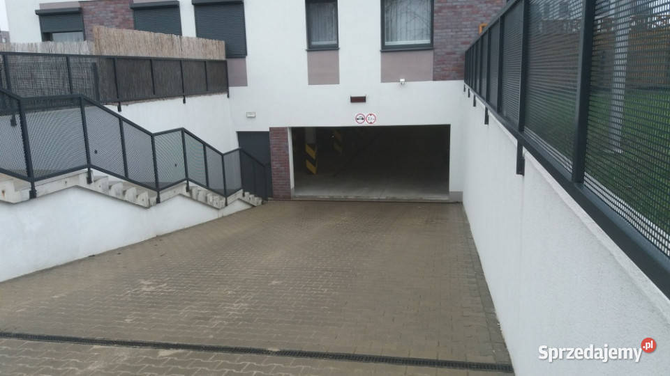 Obniżka 23 Nowa Cukrownia miejsce postojowe w 4500zł/m2