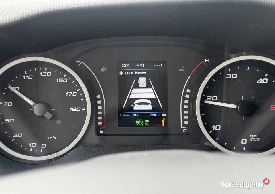 Iveco Daily 2024 Hi Matic72C18HWinda Bar 1t świętokrzyskie sprzedam
