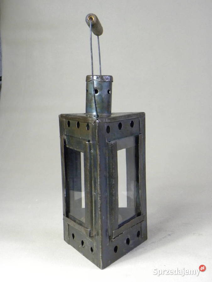 Stara trójkątna lampa naftowa Legnica