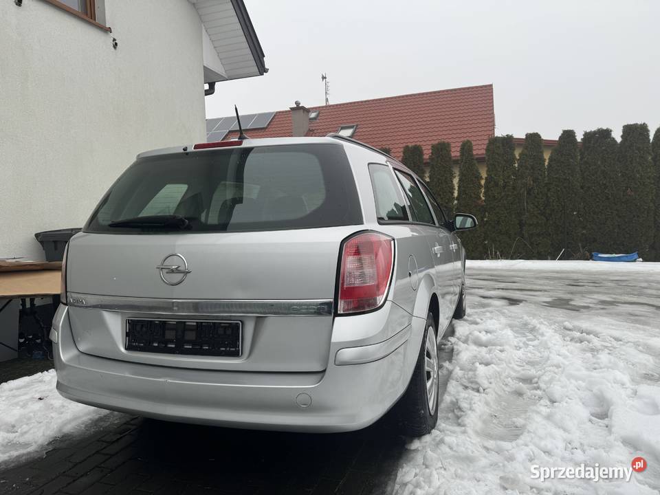 Opel Astra H 2010 Polift 17 diesel Radom