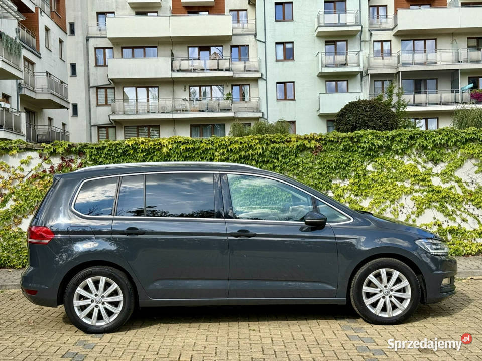 Volkswagen Touran 18 Highline DSG III 2015 tempomat śląskie Tarnowskie Góry sprzedam