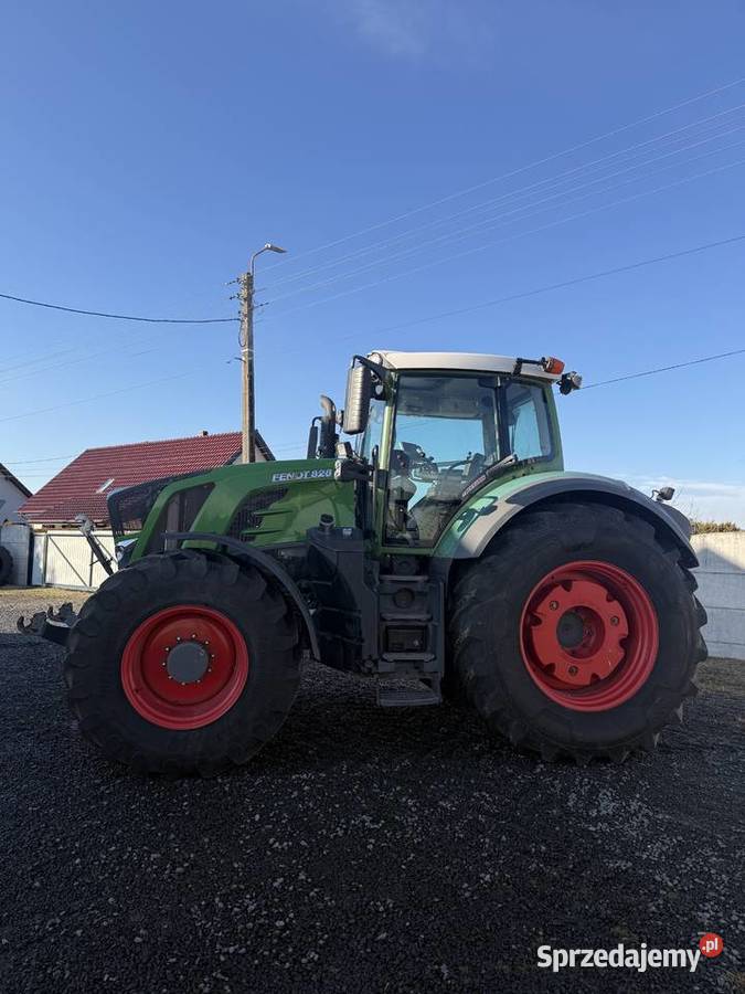 FENDT 828 VARIO PROFI PLUS 2016 Fendt Wydrowice