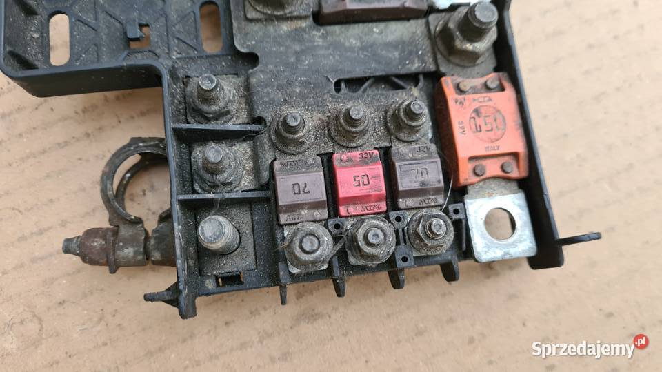 IVECO DAILY 4 0611 klema plusowa bezpieczniki dolnośląskie