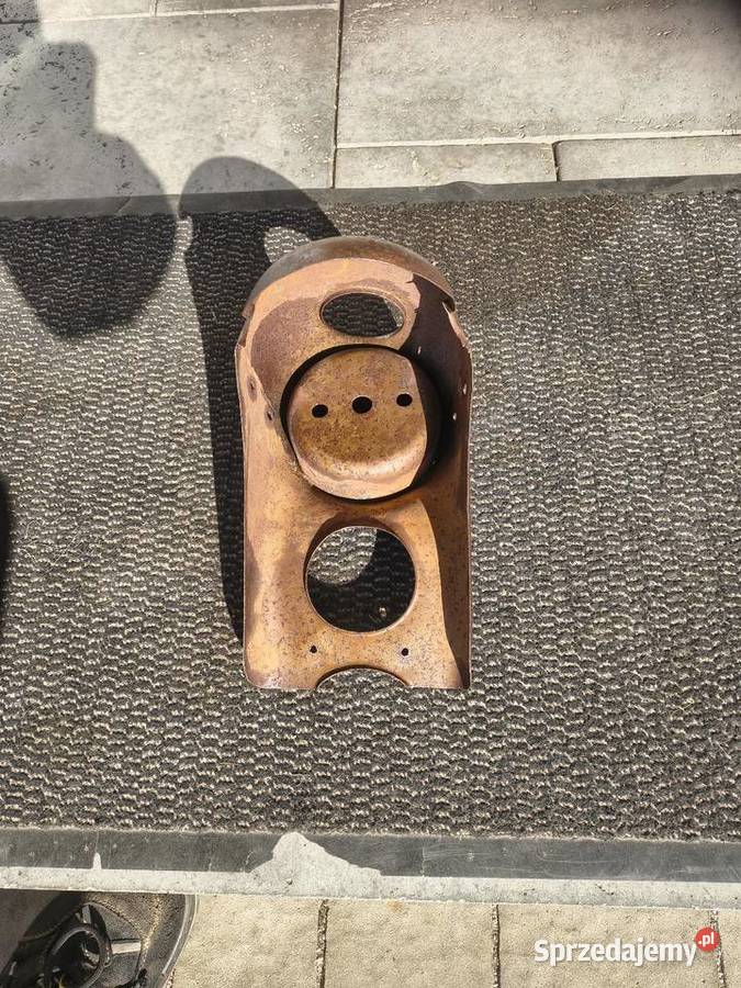 Skorupa lampy przód komar Ryś Rzeszów sprzedam