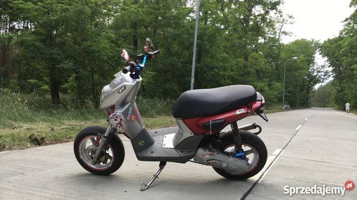 Yamaha slider 7050 aerox booster stunt mbk 10KM