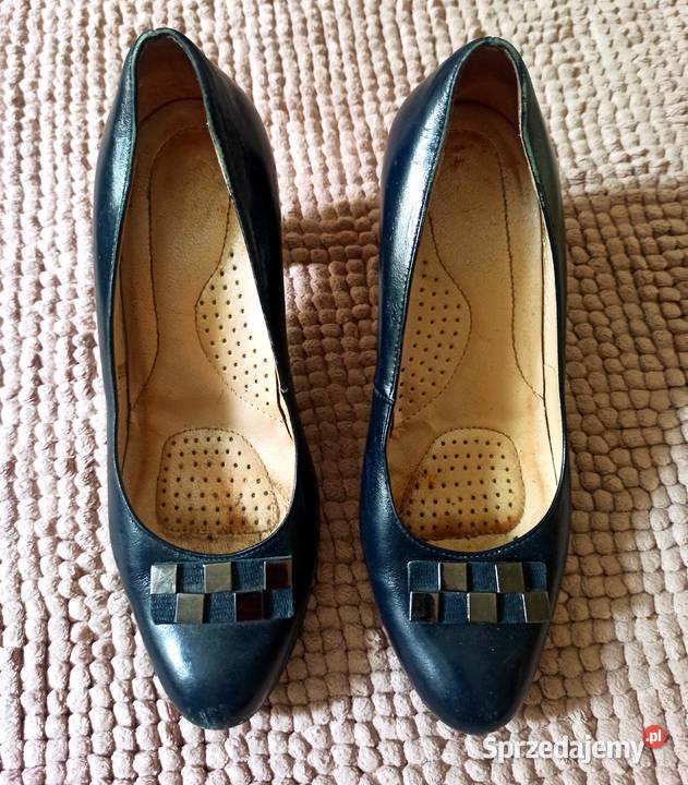 granatowe czółenka na obcasie Częstochowa sprzedam