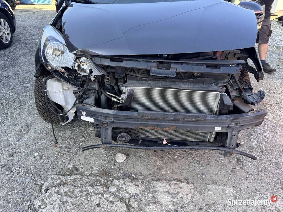 KIA RIO LIFT 93 USZKODZONY gniazdo USB Brzesko