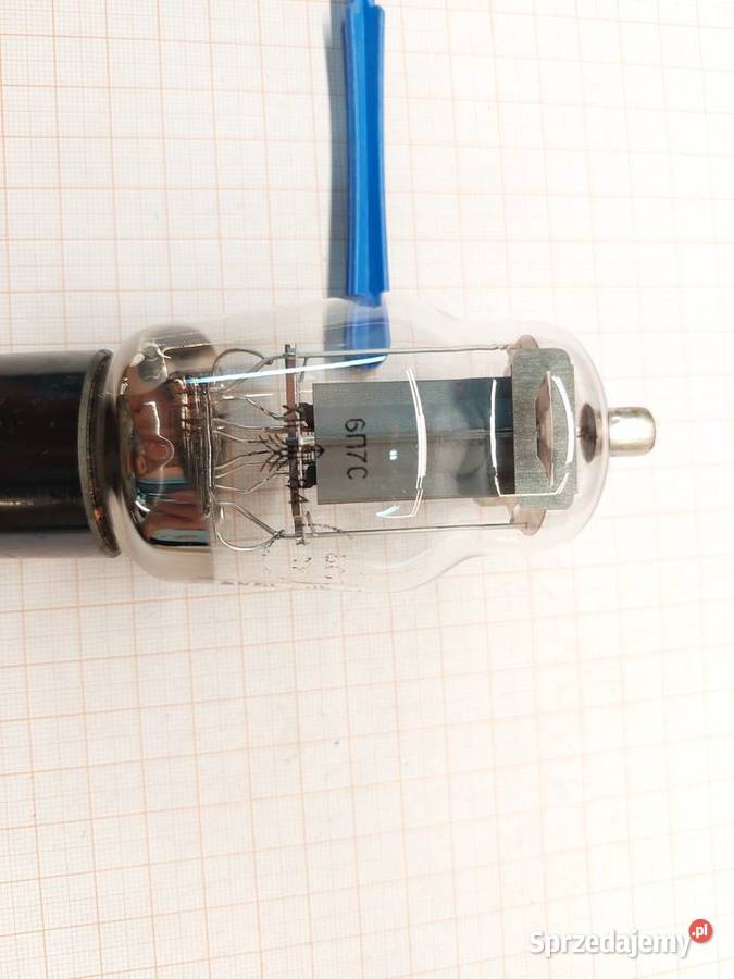 Lampa 6P7C 67 G807 1 A476 Czechowice-Dziedzice