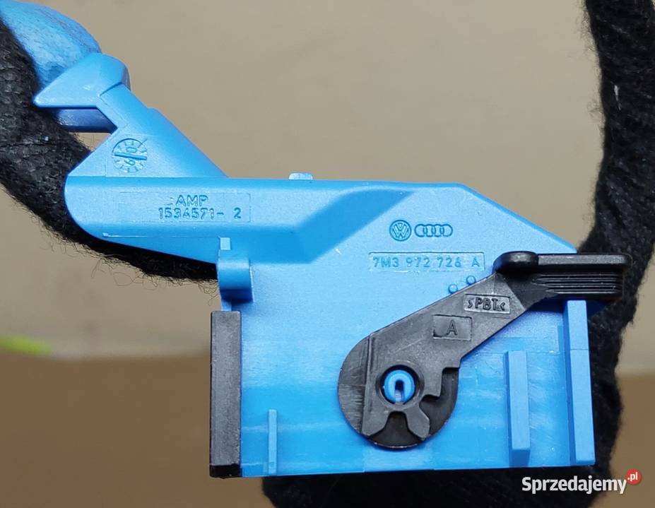 KOSTKA WTYCZKA ZŁĄCZE VW AUDI SEAT 7M3972726A osobowe Mielęcin sprzedam