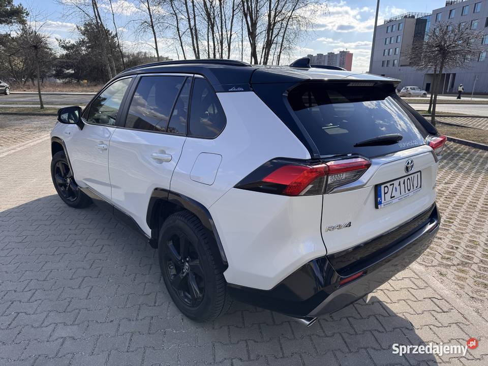 Toyota RAV4 1 właściciel salon Polska wielkopolskie Poznań