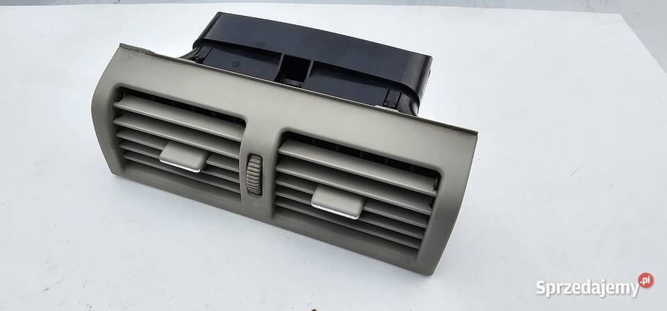 Kratka nawiewu mercedes w210 2108301554 osobowe Zbąszyń