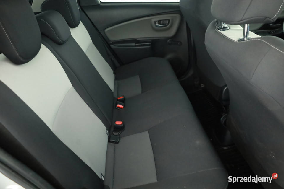 Toyota Yaris 15 Dual VVTi wspomaganie kierownicy Piaseczno sprzedam