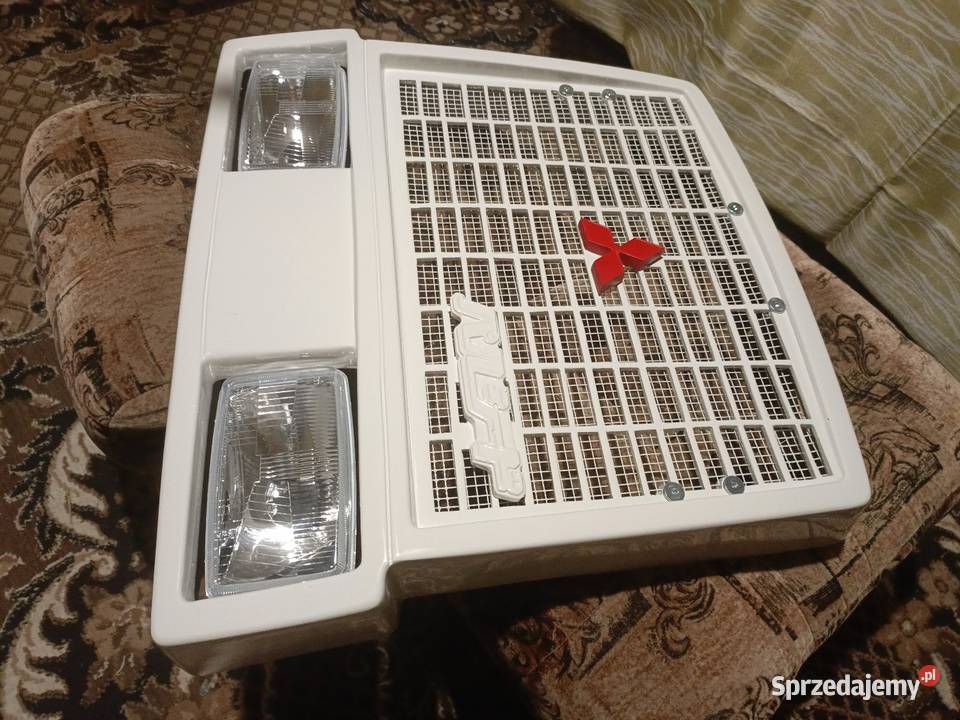 Mitsubishi MT 2101 2201 grill dolnośląskie Trzebnica