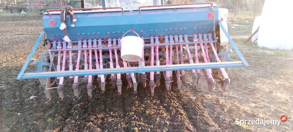 Siewnik zbożowy Poznaniak Małogoszcz