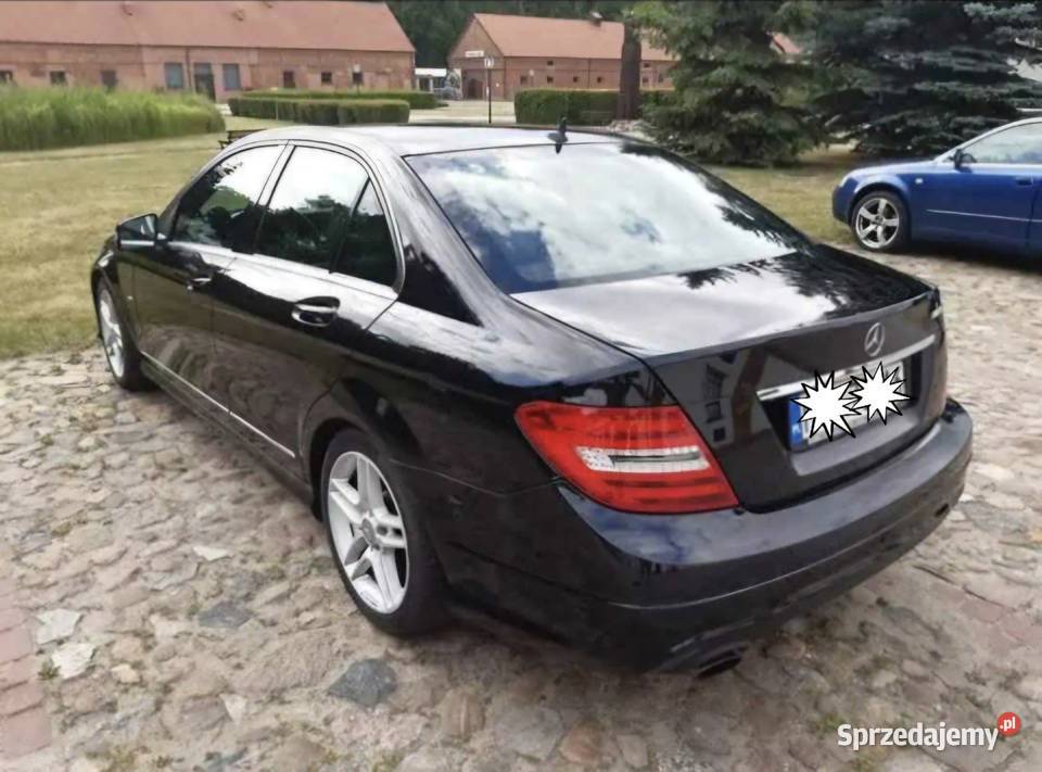 Cklasa W204 polift 2011r Ostrów Wielkopolski