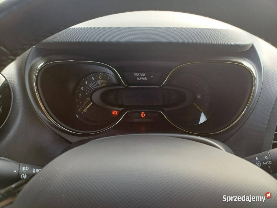 Renault Captur zadbany serwis ASO bogata wersja Captur Łochowo