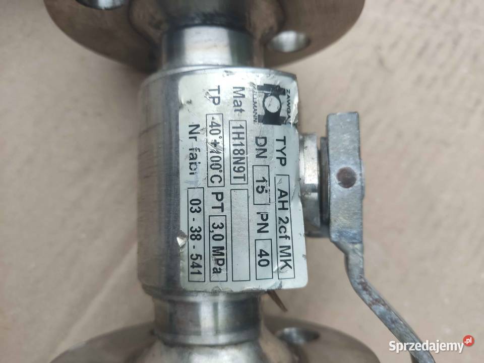 zawór kulowy kołnierzowy kwasoodporny Kotlin