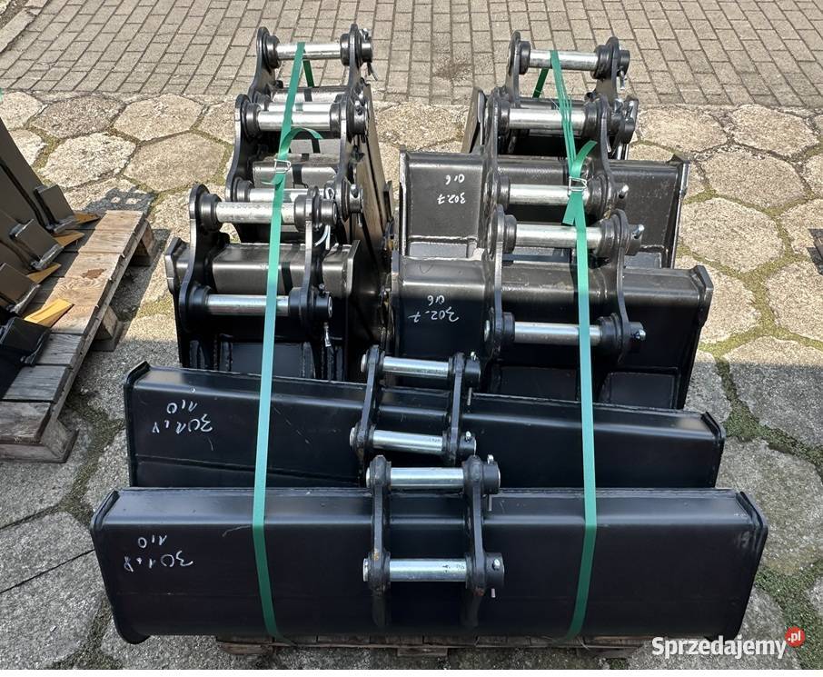 Fabrycznie nowe łyżki minikoparka CAT 3016 3018 Tuliszków