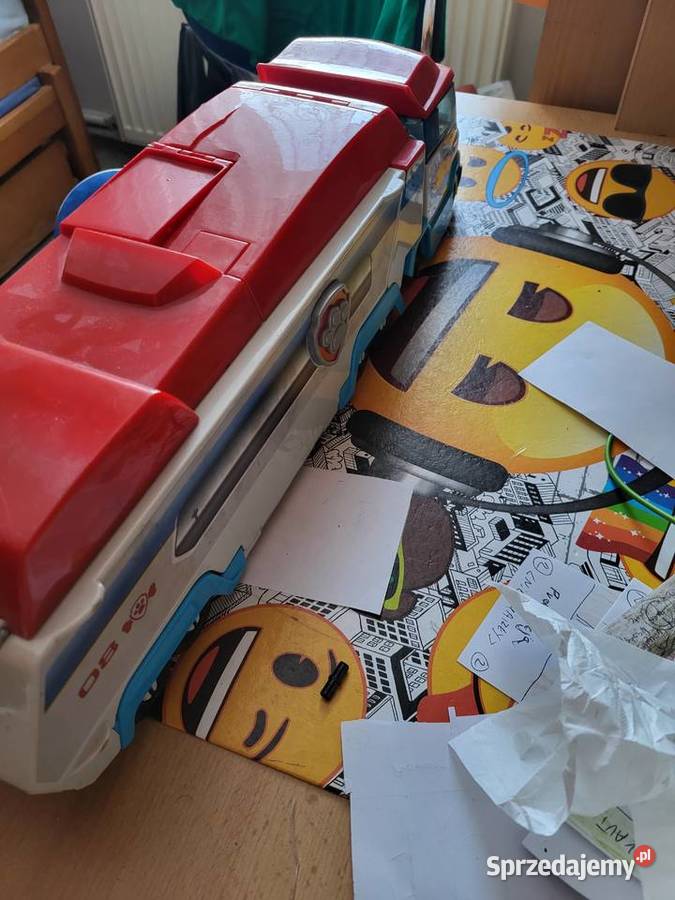 Sprzedam ciężarówkę zabawkę psi patrol wielkopolskie Luboń