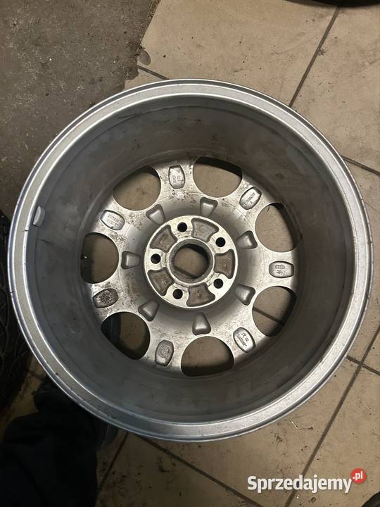 Alu felga 16 5x112 Audi 8E0601025F Średnica 16" Kęty