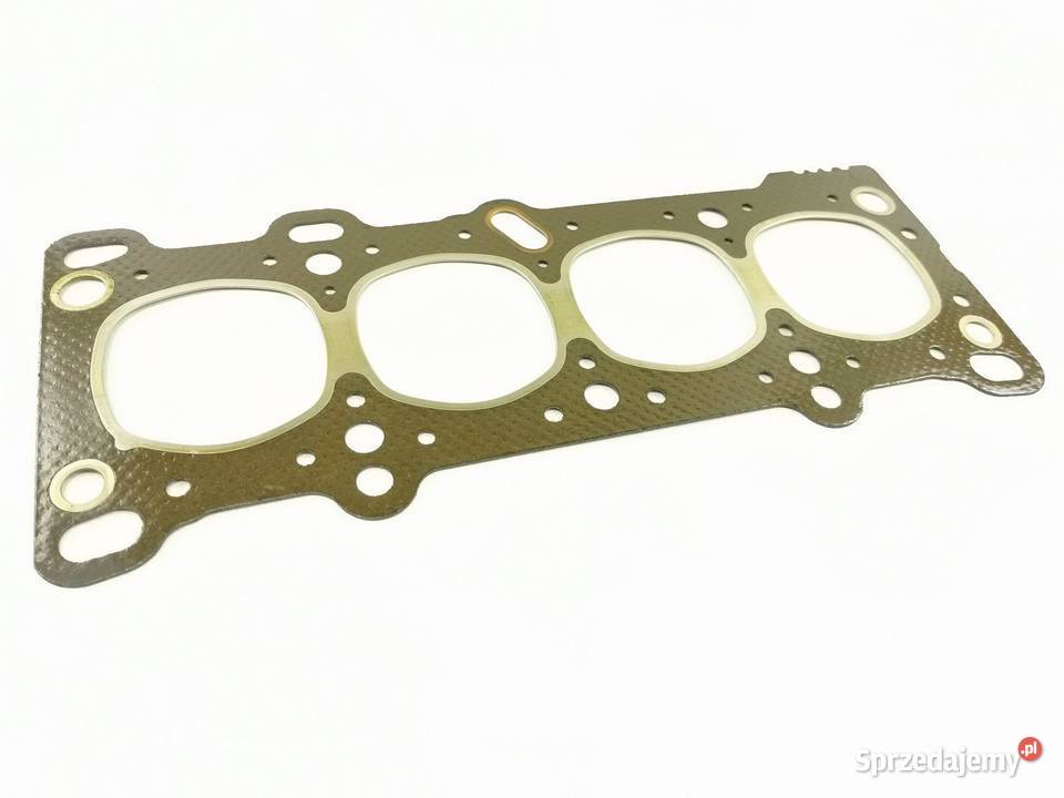 USZCZELKA GŁOWICY CYLINDRÓW MAZDA 121 13 323