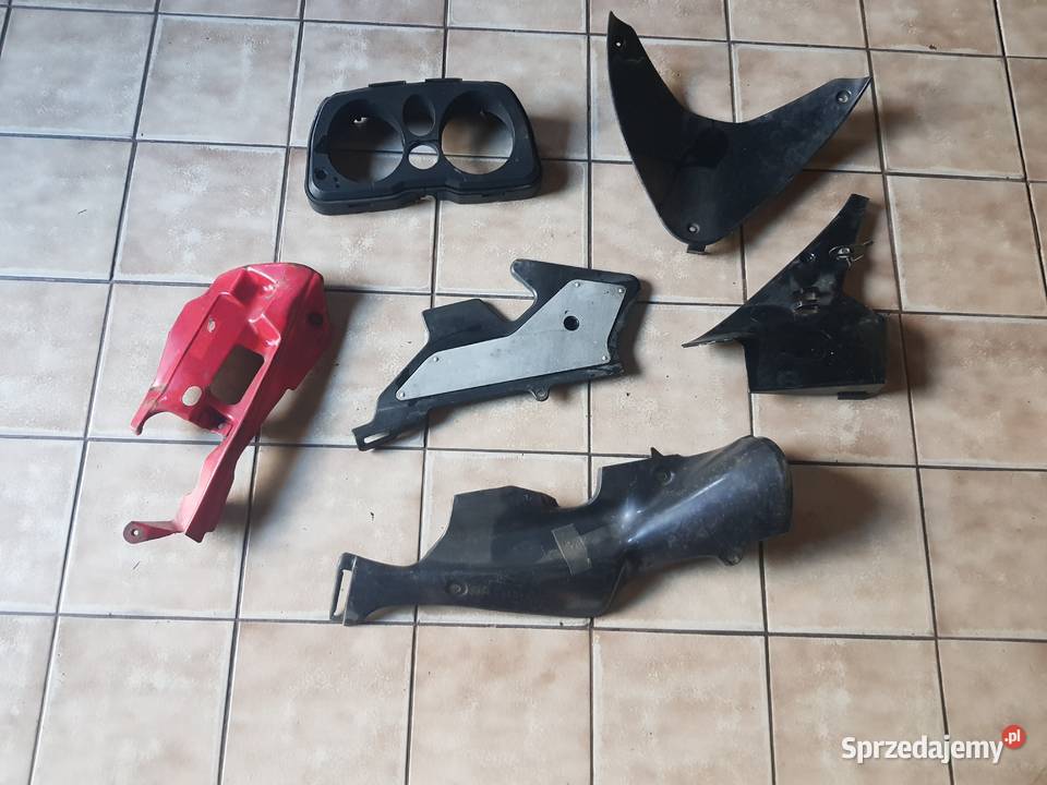 HONDA CBR1000F CBR 1000 F czesci owiewki świętokrzyskie Jędrzejów sprzedam