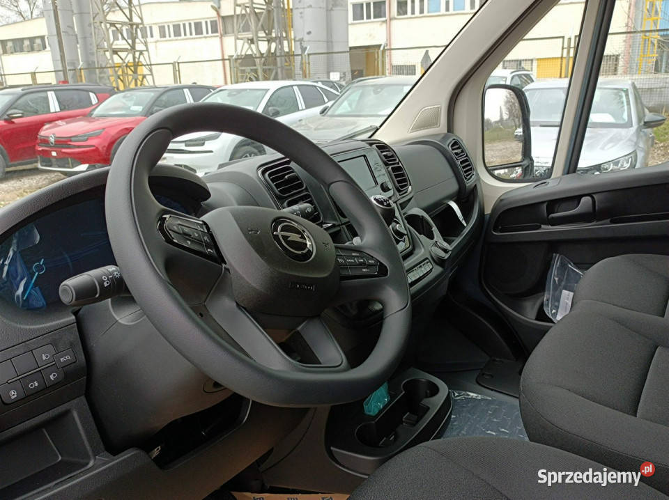 Opel Movano Opel Movano Furgon 140 L4H3 17m3 RP 140KM Warszawa sprzedam