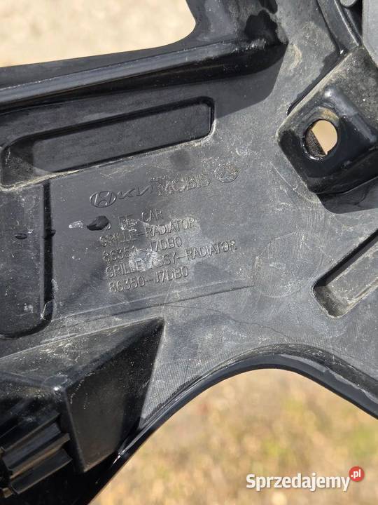 Grill atrapa chłodnicy Kia Ceed III Lift osobowe sprzedam