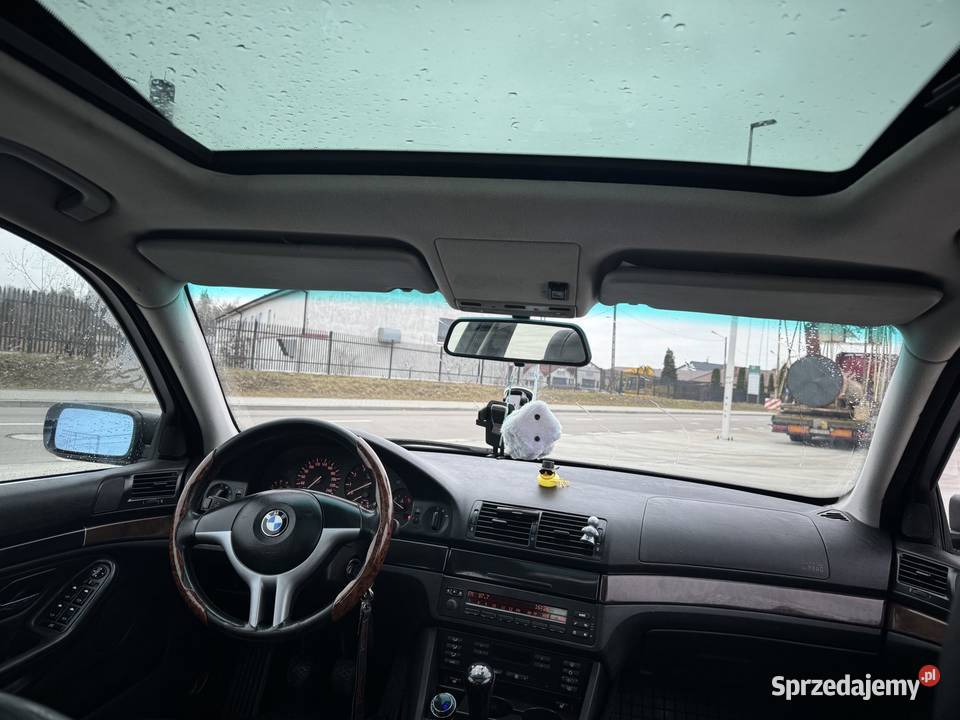Sprzedam zadbane bmw E39 czarny Wysokie Mazowieckie