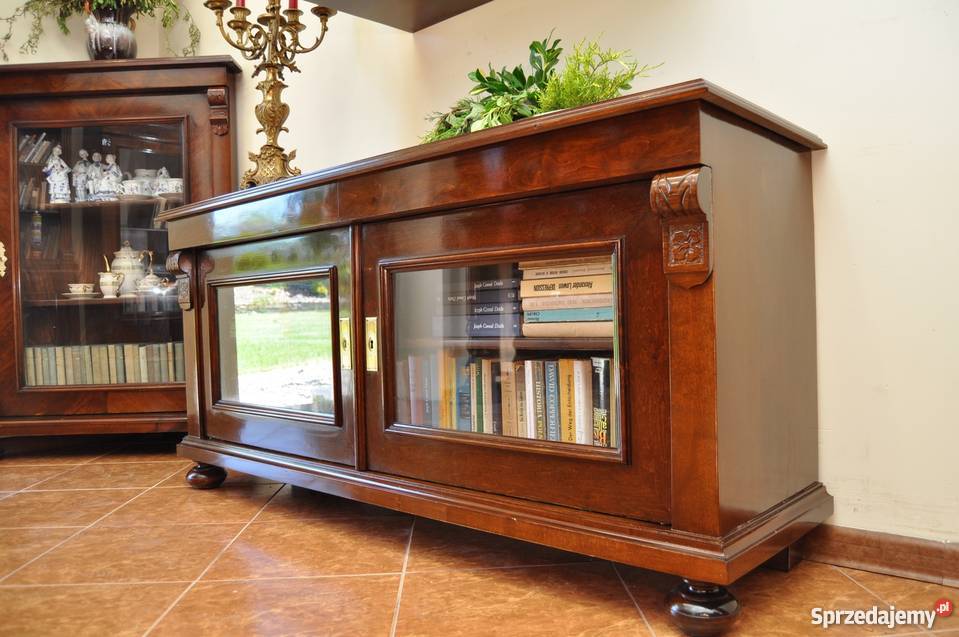 Niska szafka komoda pod TV długa 144 Nysa