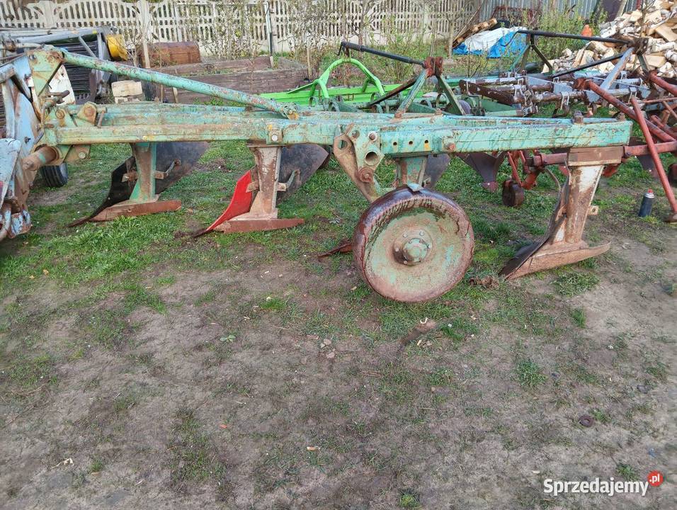 Pługi 4 Pługi Górka