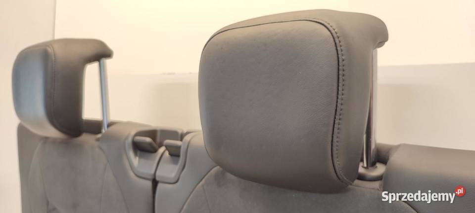 VW TAYRON KANAPA 3 RZĄD 565888111A