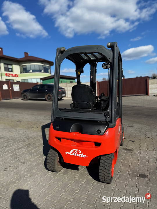 wózek widłowy elektryczny LINDE E16P01 Triplex
