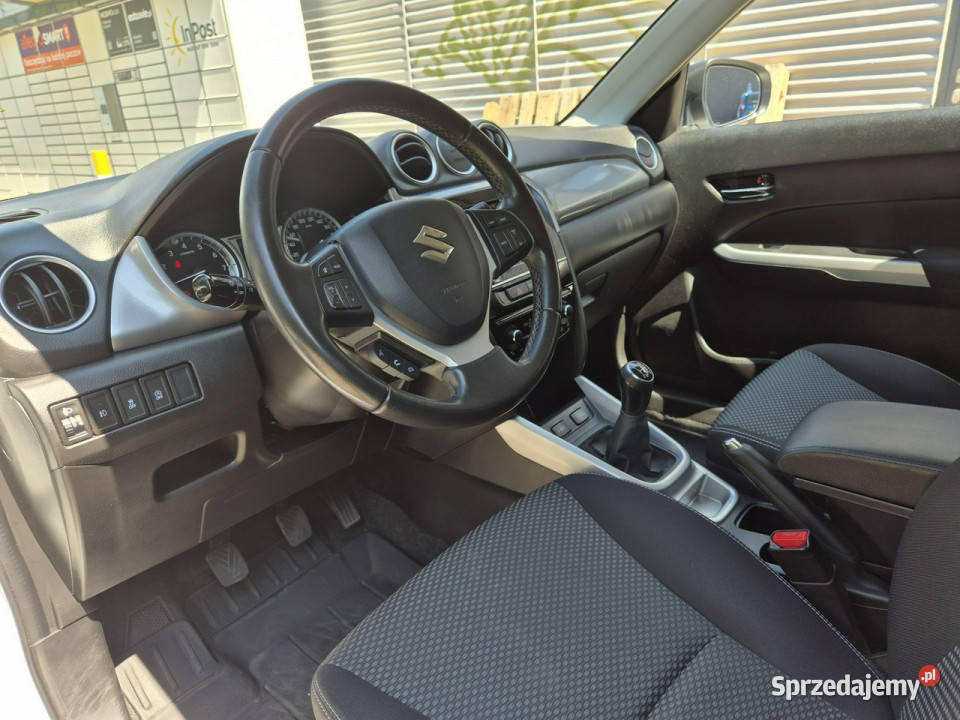 Suzuki Vitara 16 120 PREMIUM Salon Serwisowany Łódź
