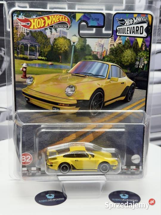 Hot Wheels Boulevard Poreche 911 Turbo 930 BOX