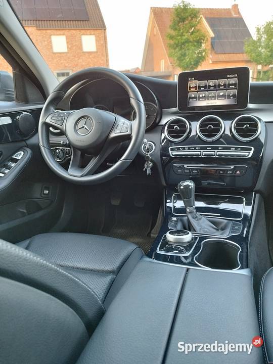 Mercedes C 180d BlueTec szary