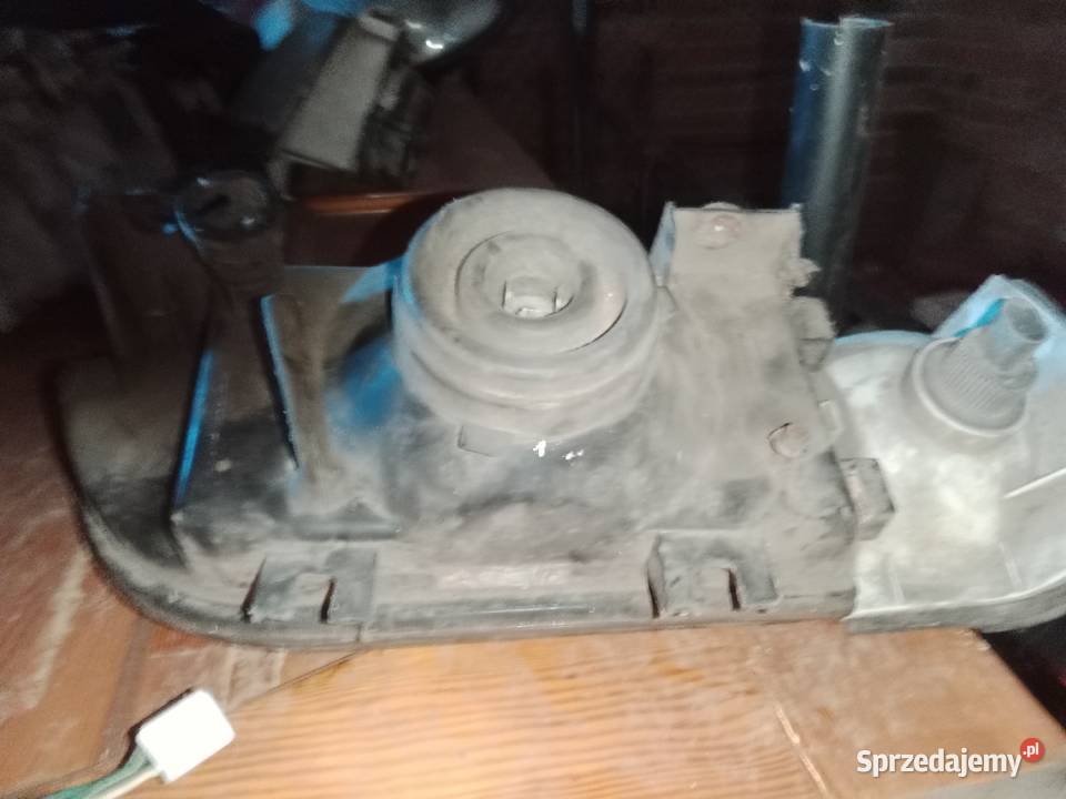 Lampa przednia lewa polonez Wyszków