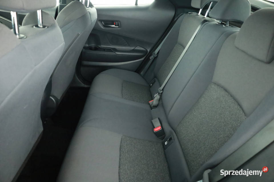 Toyota CHR 18 Hybrid Piaseczno