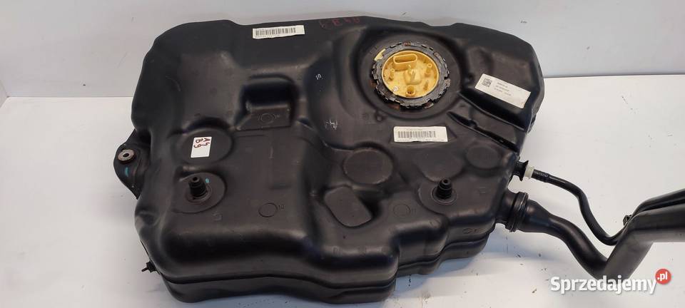 AUDI A4 B9 ZBIORNIK PALIWA 20 TDI 8W0201021CG osobowe dolnośląskie