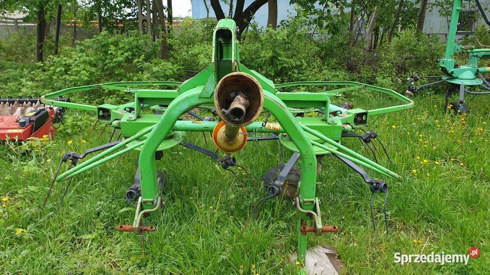 Przetrząsarka Deutz Fahr 244 składana do tyłu