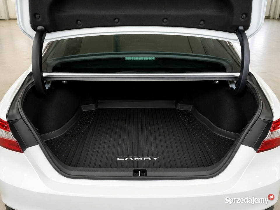 Toyota Camry 21r Salon Polska 25 HYBRID ABS