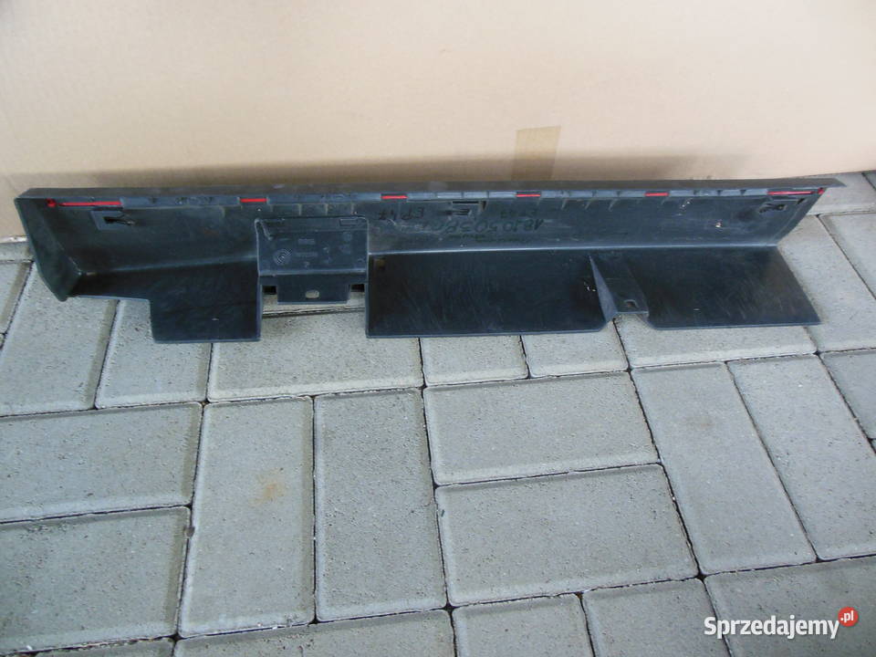 182050380 Tylny prawy spoiler boczny do Fiata Progi Kozy