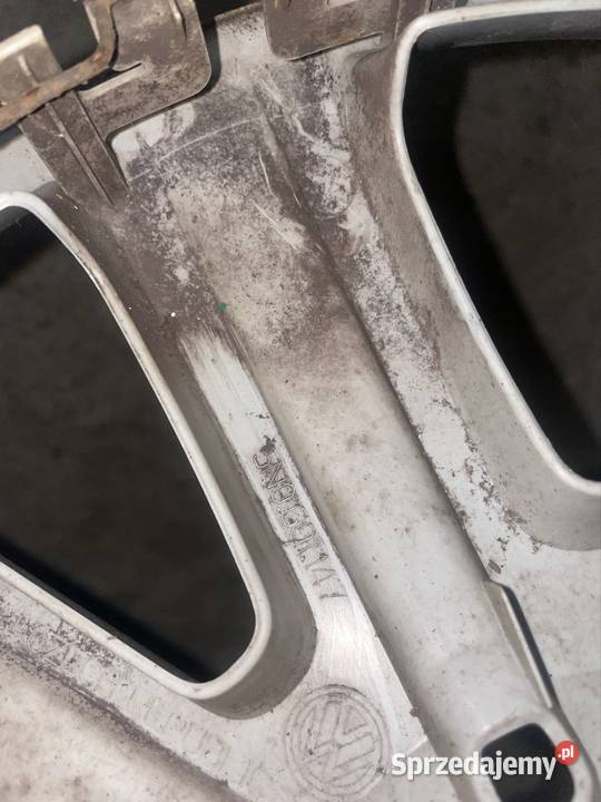 KOŁPAK ORYGINALNY 16 VW TIGUAN 5N0 5N0601147 Kołpaki Kozy