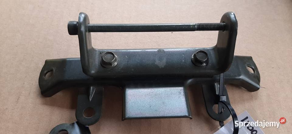 Yamaha Fazer 1000 mocowanie zbiornika komplet Warszawa